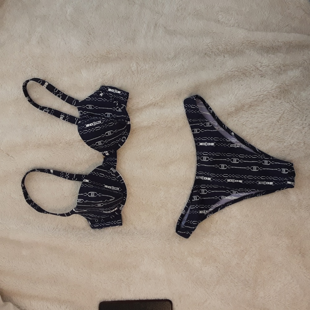 Fisch - bikini Top & Bottoms